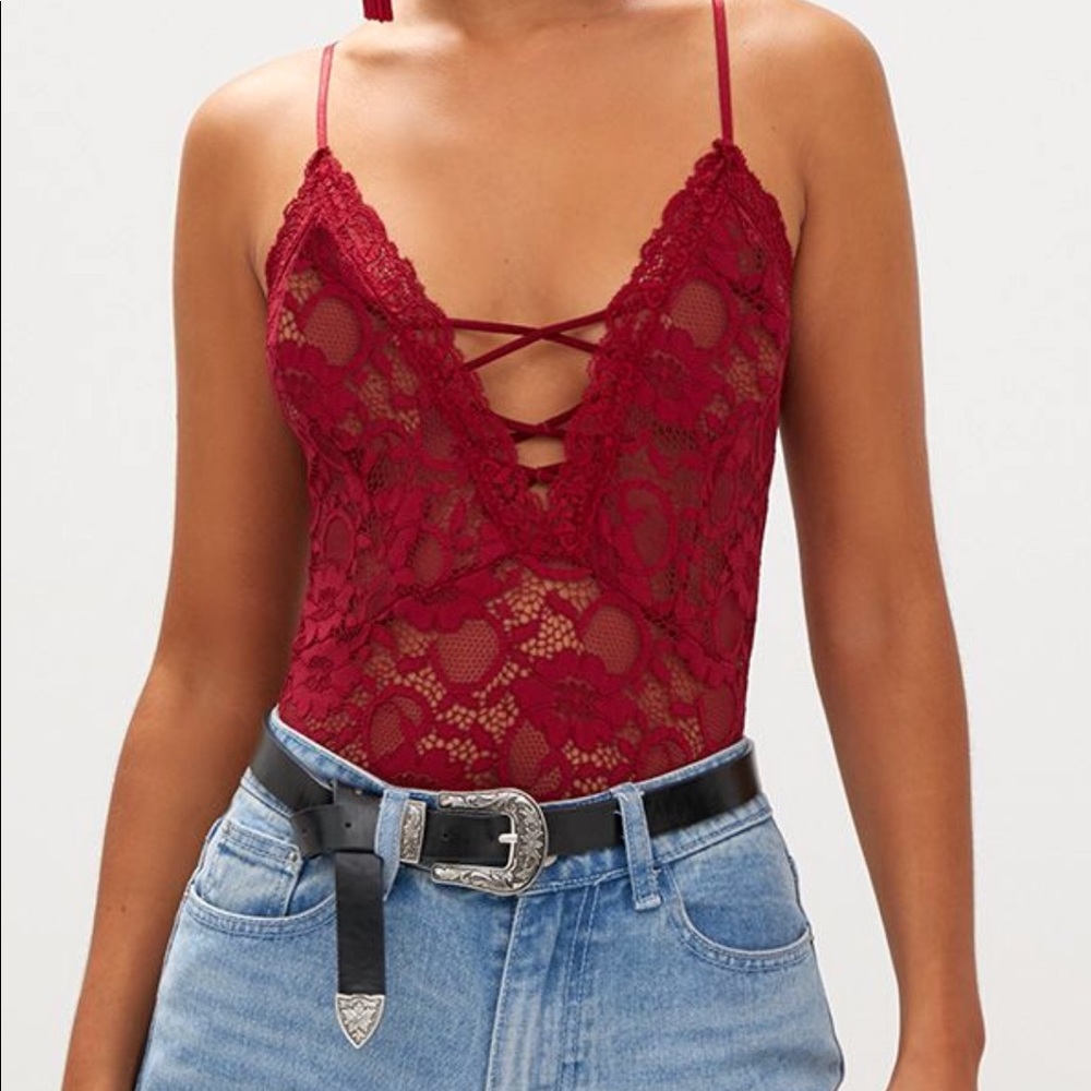 Lace onsie